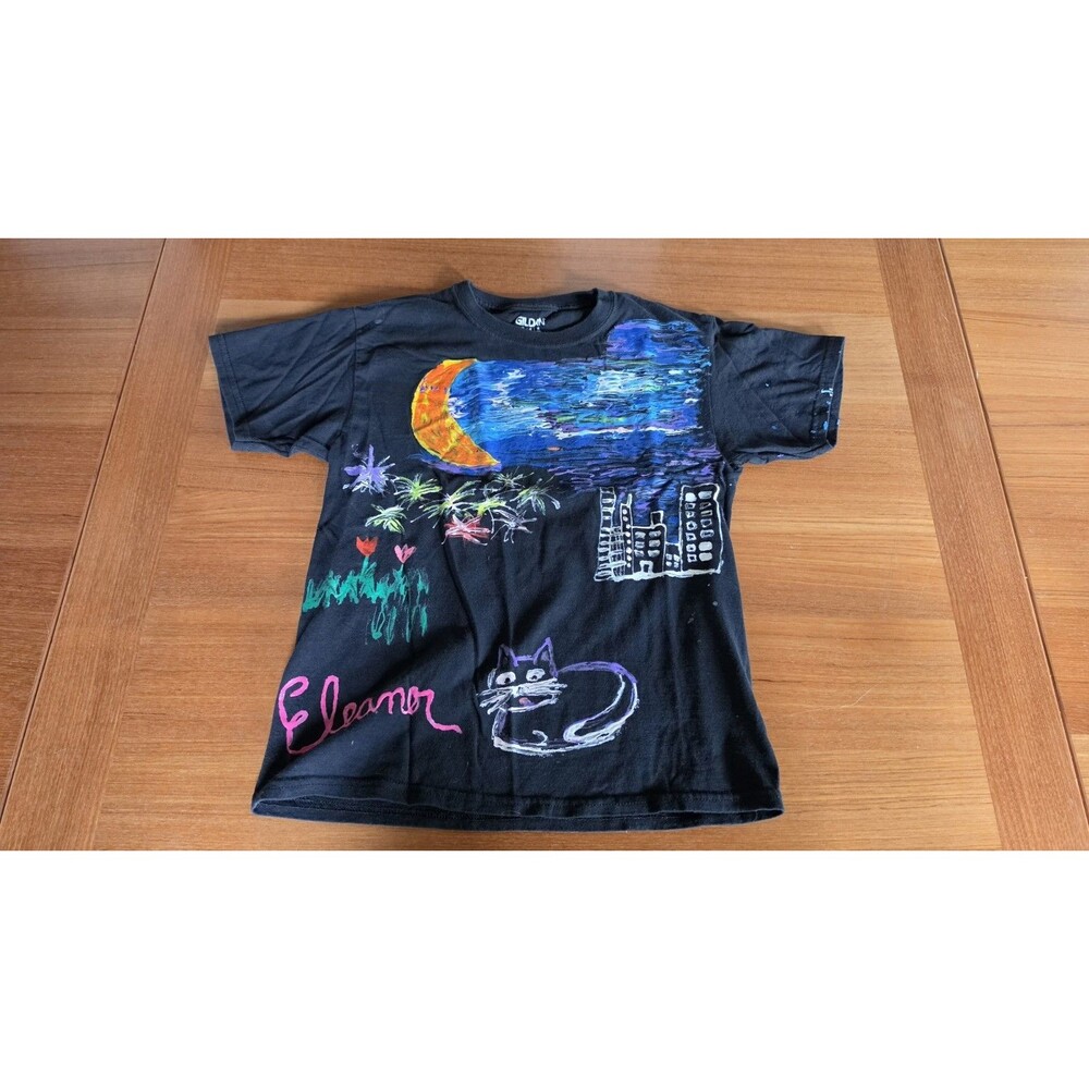 Gildan Girl's T-shirt Decorative Handmade Art Size M (10/12) READ Description